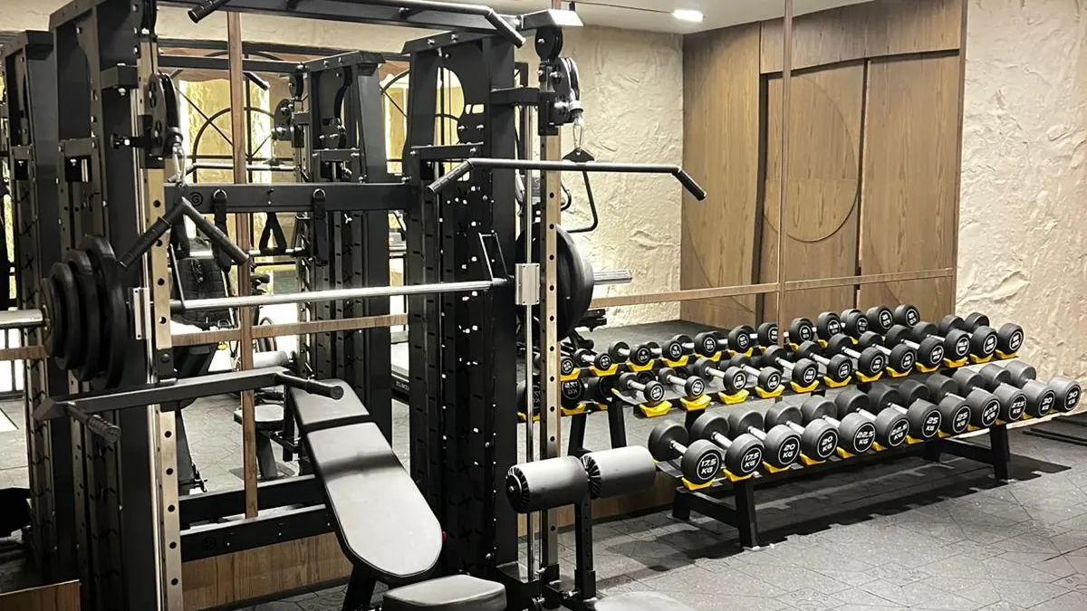 Smith Machine ve Dambıl Duvarı